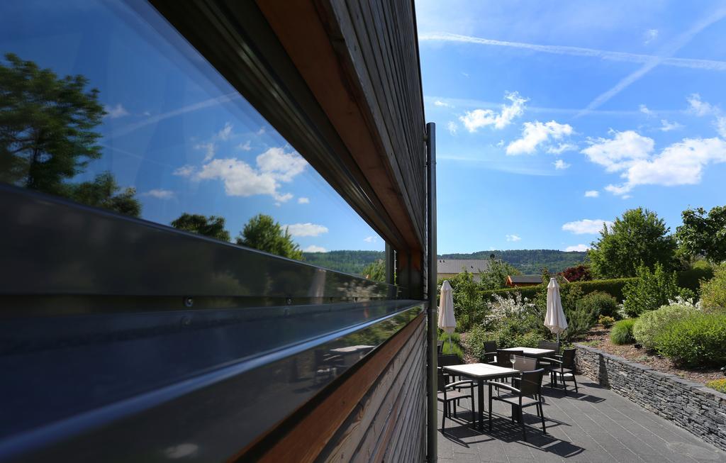Ernst Clüsserath Weingut&Weinhotelchen Trittenheim Exterior foto
